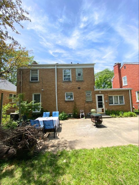 A home in Skokie