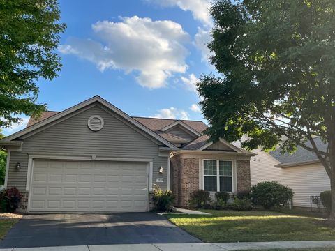 Photo of 2519 Rolling Ridge, Elgin, IL 60124 (MLS # 12481882)