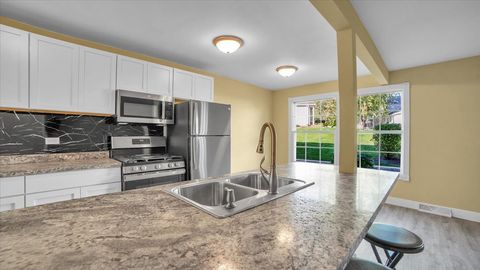 Tiny photo for 1277 Prairie Avenue #C, Glendale Heights, IL 60139 (MLS # 12501602)