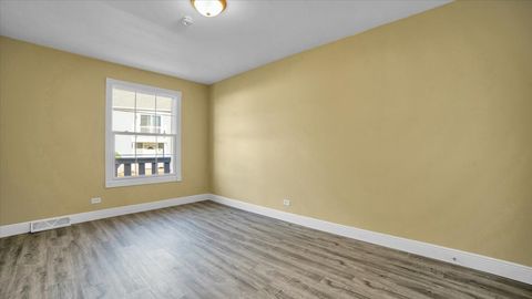 Tiny photo for 1277 Prairie Avenue #C, Glendale Heights, IL 60139 (MLS # 12501602)