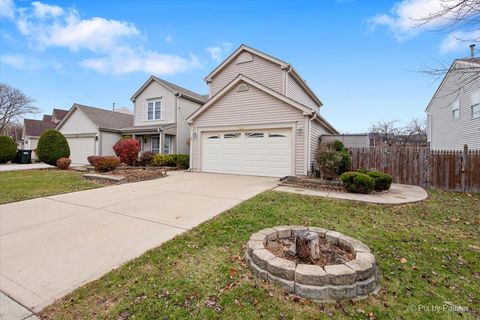 Tiny photo for 720 Legends Drive, Carol Stream, IL 60188 (MLS # 12522475)