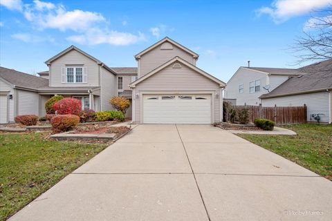 Photo of 720 Legends Drive, Carol Stream, IL 60188 (MLS # 12522475)