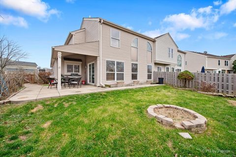 Tiny photo for 720 Legends Drive, Carol Stream, IL 60188 (MLS # 12522475)