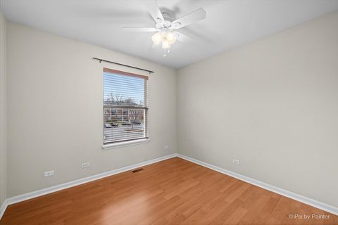 Tiny photo for 720 Legends Drive, Carol Stream, IL 60188 (MLS # 12522475)