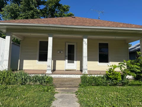 Tiny photo for 623 N 14th Street, Murphysboro, IL 62966 (MLS # 12647372)