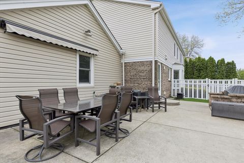 Tiny photo for 4115 Bristol Court, Northbrook, IL 60062 (MLS # 12627743)
