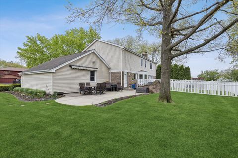 Tiny photo for 4115 Bristol Court, Northbrook, IL 60062 (MLS # 12627743)