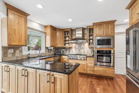 Tiny photo for 4115 Bristol Court, Northbrook, IL 60062 (MLS # 12627743)