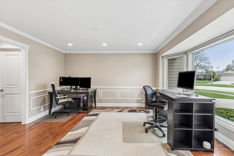 Tiny photo for 4115 Bristol Court, Northbrook, IL 60062 (MLS # 12627743)