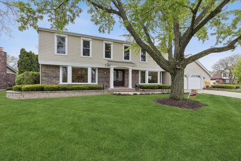 4115 Bristol Court Northbrook IL 60062