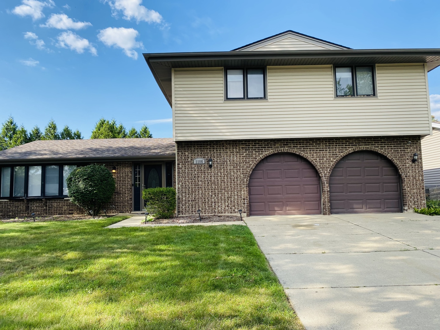1106 WESTFIELD Lane