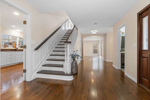 Tiny photo for 303 Auburn Avenue, Winnetka, IL 60093 (MLS # 12489979)