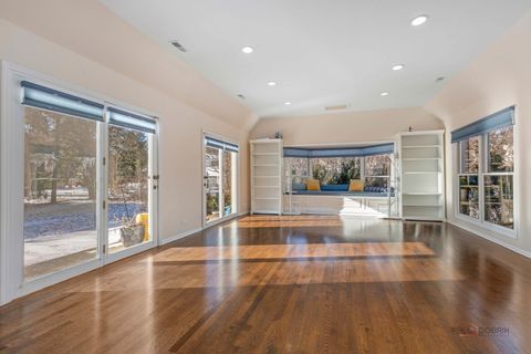 Tiny photo for 303 Auburn Avenue, Winnetka, IL 60093 (MLS # 12489979)