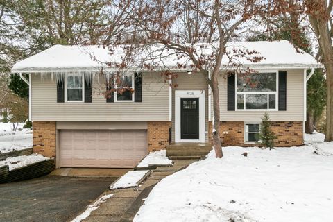 4126 Wildwood Drive, Crystal Lake, IL 60014 - #: 12573098