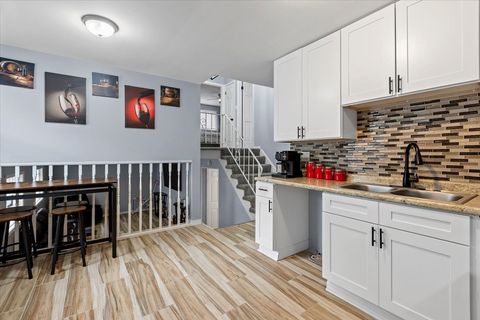 Tiny photo for 15117 Madison Avenue, Dolton, IL 60419 (MLS # 12498883)