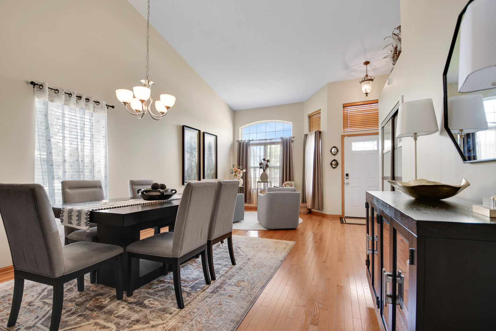 Properties 1 7404 Fordham Lane