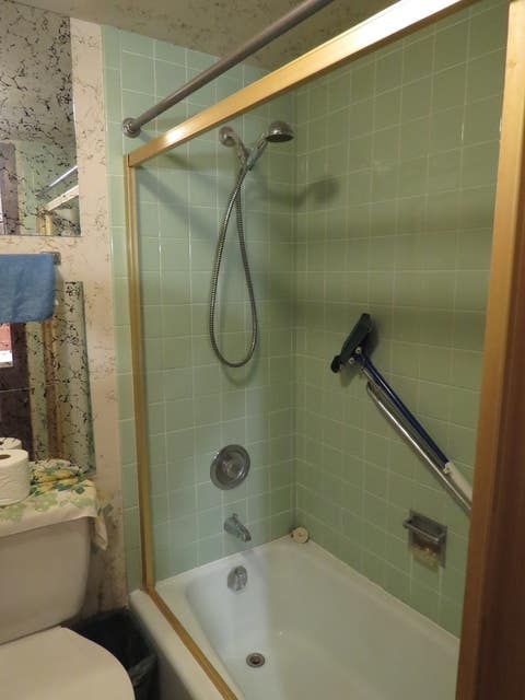Tiny photo for 1247 S Harlem Avenue #401, Berwyn, IL 60402 (MLS # 12740614)