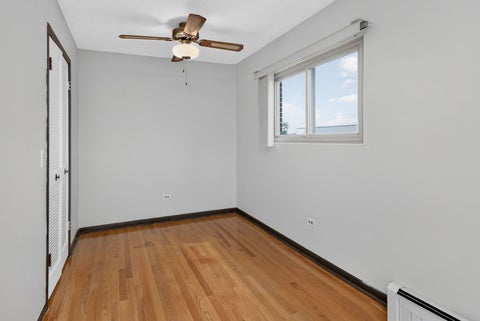 Tiny photo for 1247 S Harlem Avenue #401, Berwyn, IL 60402 (MLS # 12740614)