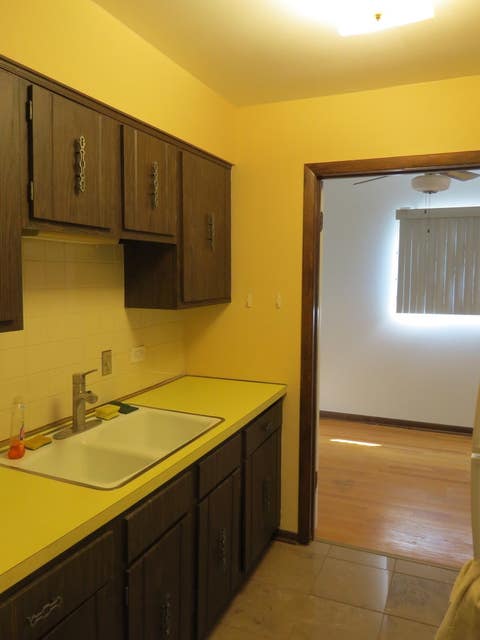 Tiny photo for 1247 S Harlem Avenue #401, Berwyn, IL 60402 (MLS # 12740614)