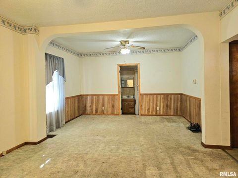 Tiny photo for 208 FLETCHER Avenue, Muscatine, IA 52761 (MLS # QC4268161)