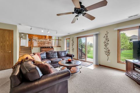 Tiny photo for 3303 Norwood Court, New Lenox, IL 60451 (MLS # 12634029)