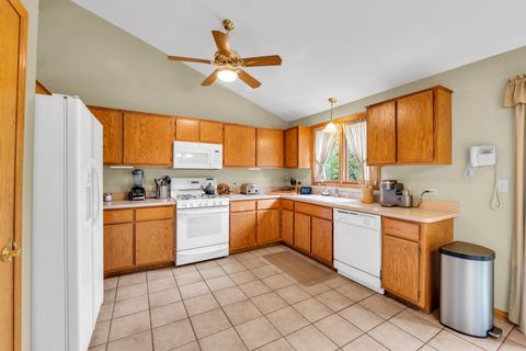 Tiny photo for 3303 Norwood Court, New Lenox, IL 60451 (MLS # 12634029)
