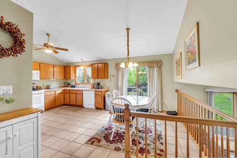 Tiny photo for 3303 Norwood Court, New Lenox, IL 60451 (MLS # 12634029)