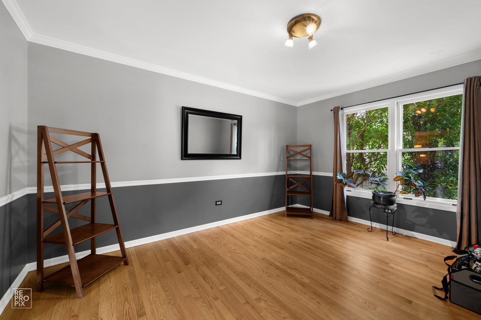 3207 Barnes Lane