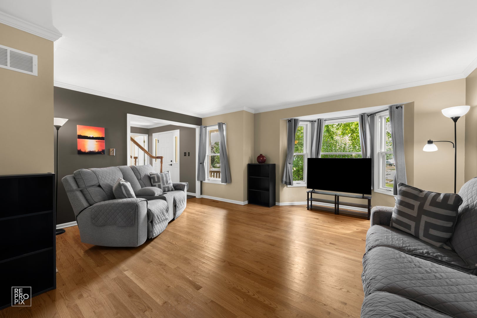 3207 Barnes Lane