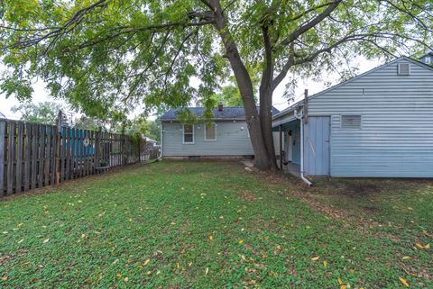 Tiny photo for 1143 Ridgeway Avenue, Aurora, IL 60506 (MLS # 12496261)