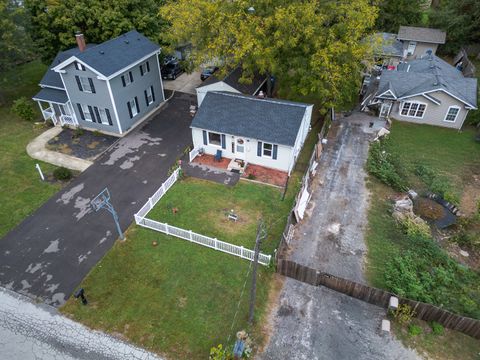 Tiny photo for 1143 Ridgeway Avenue, Aurora, IL 60506 (MLS # 12496261)