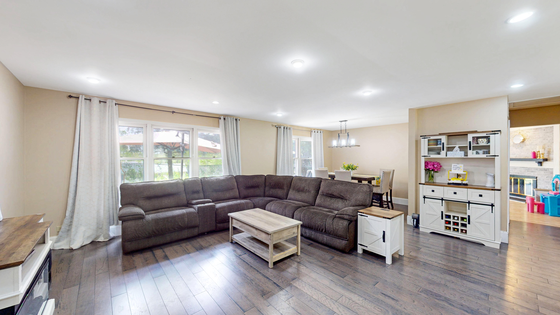 508 Falmore Lane