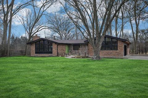 Tiny photo for 2580 Crestwood Lane, Riverwoods, IL 60015 (MLS # 12584319)