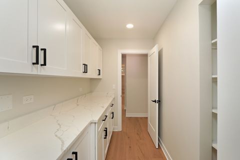 Tiny photo for 2580 Crestwood Lane, Riverwoods, IL 60015 (MLS # 12584319)