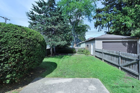 Tiny photo for 1534 Henry Place, Waukegan, IL 60085 (MLS # 12686748)