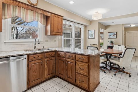 Tiny photo for 1549 Chippewa Drive, Naperville, IL 60563 (MLS # 12592246)
