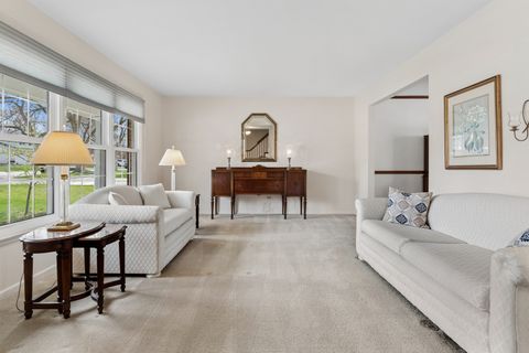 Tiny photo for 1549 Chippewa Drive, Naperville, IL 60563 (MLS # 12592246)