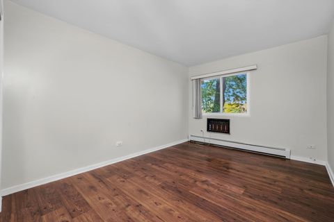 Tiny photo for 3617 Central Avenue E #201, Glenview, IL 60025 (MLS # 12562075)