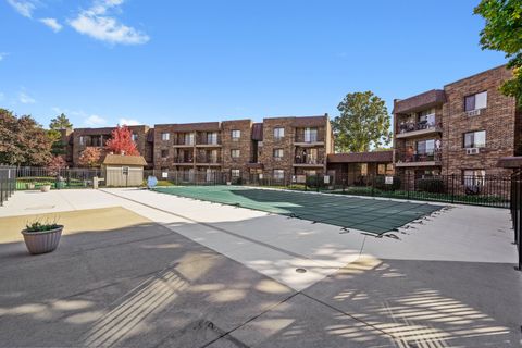 Tiny photo for 3617 Central Avenue E #201, Glenview, IL 60025 (MLS # 12562075)