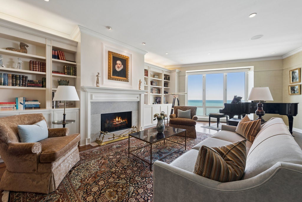 840 N Lake Shore Drive 1801