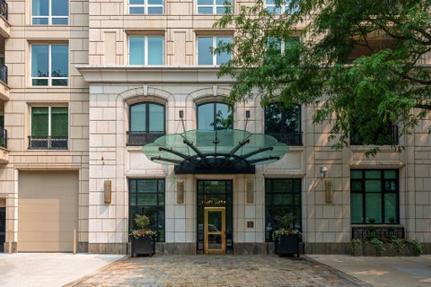 Photo of 840 N Lake Shore Drive #1801, Chicago, IL 60611 (MLS # 12721318)