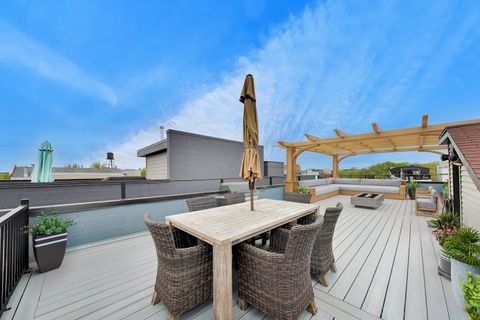 Tiny photo for 1530 N WOOD Street #3, Chicago, IL 60622 (MLS # 12594496)