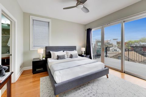 Tiny photo for 1530 N WOOD Street #3, Chicago, IL 60622 (MLS # 12594496)