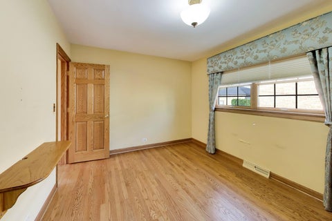 Tiny photo for 8329 W Sunnyside Avenue, Norridge, IL 60706 (MLS # 12781651)