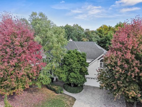 Tiny photo for 884 Twin Elms Lane, Batavia, IL 60510 (MLS # 12538585)