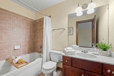 Tiny photo for 884 Twin Elms Lane, Batavia, IL 60510 (MLS # 12538585)