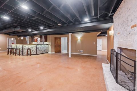 Tiny photo for 884 Twin Elms Lane, Batavia, IL 60510 (MLS # 12538585)