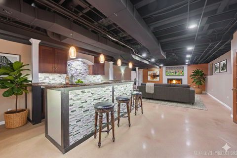 Tiny photo for 884 Twin Elms Lane, Batavia, IL 60510 (MLS # 12538585)