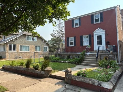 Photo of 2337 Ridgeland Avenue, Berwyn, IL 60402 (MLS # 12515332)