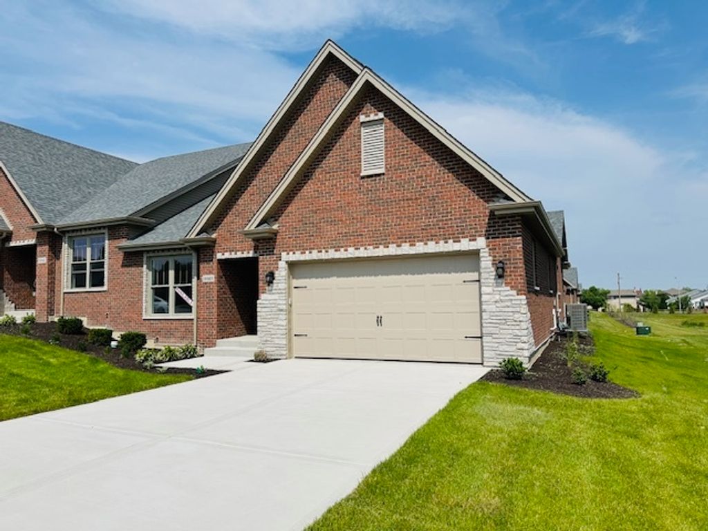 Photo for 19503 TRAMORE Lane, Mokena, IL 60448 (MLS # 12499327)